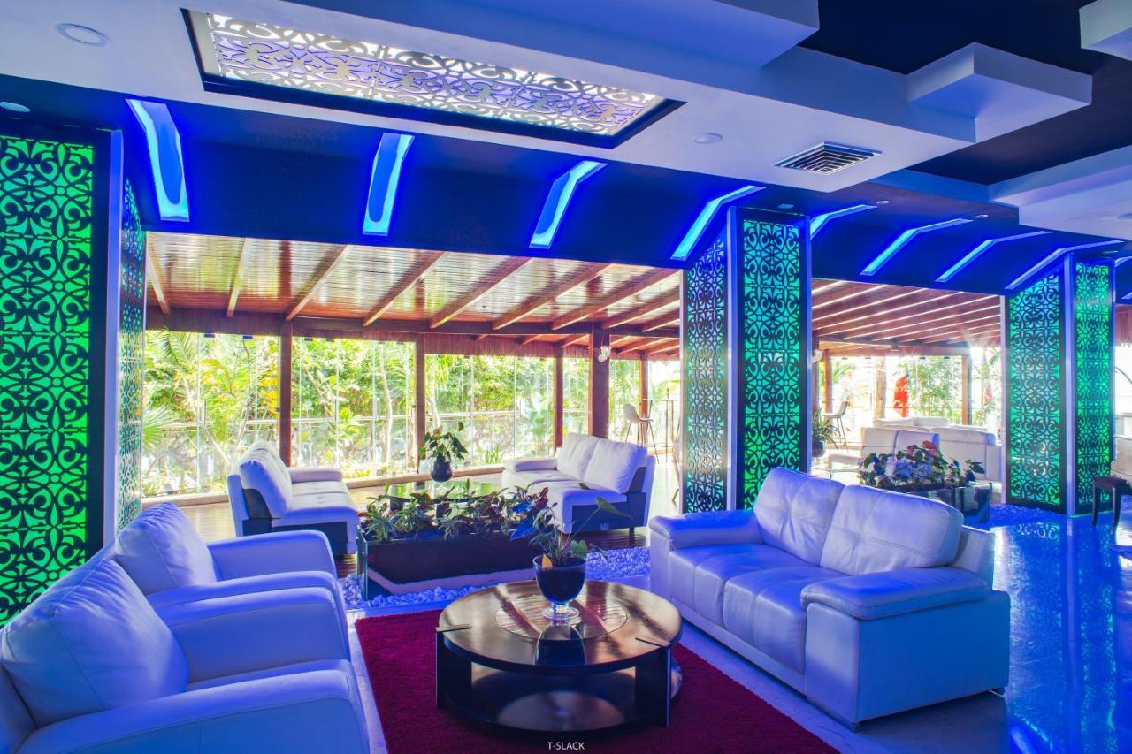 Tanjah Flandria Hotel